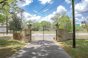 5655 Main St, Chappell Hill, TX 77426 - Photo 20