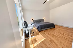 9822 Oak Point Dr, Houston, TX 77055 - Photo 20