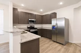 14706 Pinion Ct, Conroe, TX 77302 - Photo 6