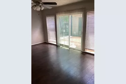 7818 Vickijohn Drive, Houston, TX 77071 - Photo 8