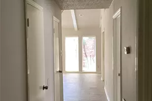 7818 Vickijohn Dr, Houston, TX 77071 - Photo 6