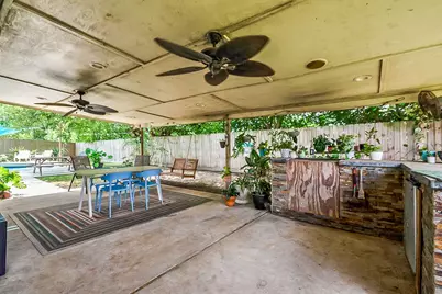 5130 Chasewood Drive, Bacliff, TX 77518 - Photo 18
