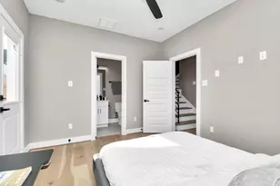 316 Thornton Rd, Houston, TX 77018 - Photo 2