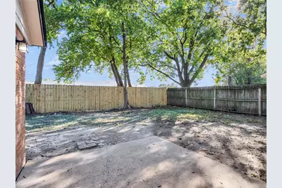 6303 Greenway Forest Lane, Houston, TX 77088 - Photo 28