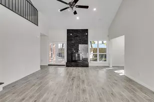 6303 Greenway Forest Ln, Houston, TX 77088 - Photo 4