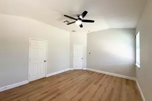 2311 Lakecrest Town Dr, Katy, TX 77493 - Photo 10