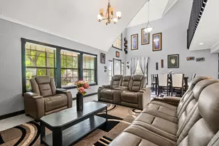 20 Clearview St, Point Blank, TX 77364 - Photo 8