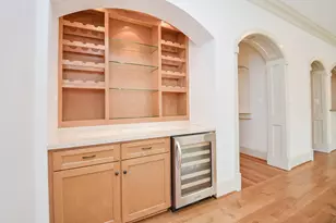 2217 Nantucket Dr, Houston, TX 77057 - Photo 8