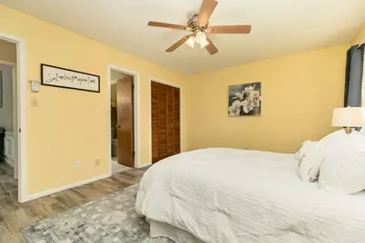 204 Corkwood Street, Lake Jackson, TX 77566 - Photo 14