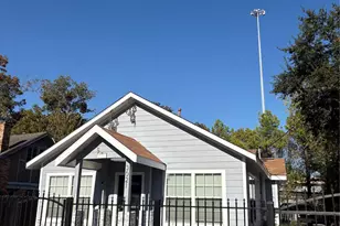 3021 Gray St, Houston, TX 77004 - Photo 6