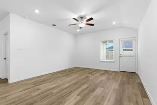 3526 Grassland Dr, League City, TX 77573 - Photo 12