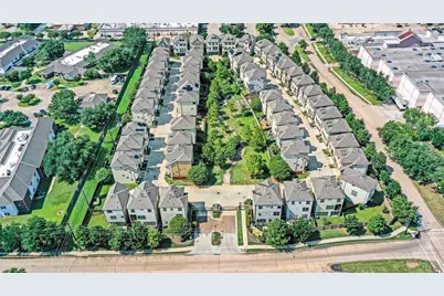 12255 Oxford Crescent Circle, Houston, TX 77082 - Photo 36