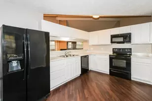 19402 San Gabriel Dr, Houston, TX 77084 - Photo 6