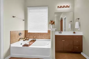 108 Woodridge Xing, Clute, TX 77531 - Photo 20