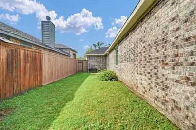 108 Woodridge Crossing, Clute, TX 77531 - Photo 30