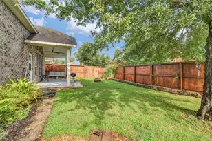 108 Woodridge Xing, Clute, TX 77531 - Photo 28