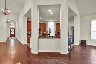 108 Woodridge Xing, Clute, TX 77531 - Photo 8