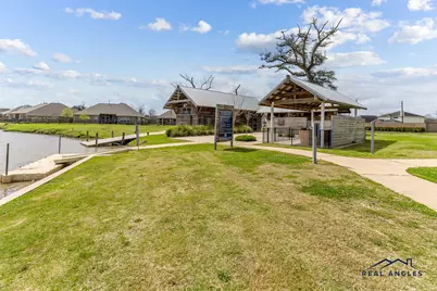 108 Woodridge Crossing, Clute, TX 77531 - Photo 38