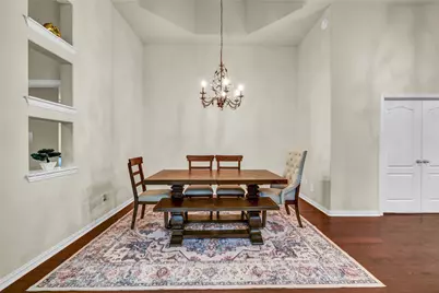 108 Woodridge Crossing, Clute, TX 77531 - Photo 4