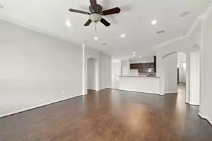 16510 Hamilton Pool Dr, Cypress, TX 77433 - Photo 10
