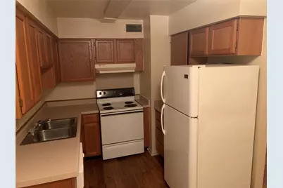 200 Nutt St, Valley Mills, TX 76689 - Photo 6