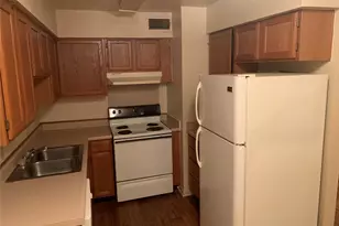 200 Nutt St, Valley Mills, TX 76689 - Photo 6