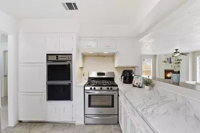 9211 Benning Drive, Houston, TX 77031 - Photo 22