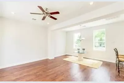 728 Link Road, Houston, TX 77009 - Photo 8