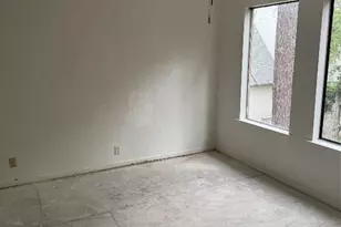 100 Litchfield Ln, Houston, TX 77024 - Photo 16