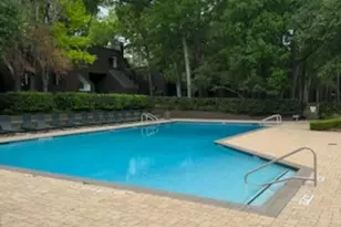 100 Litchfield Ln, Houston, TX 77024 - Photo 32