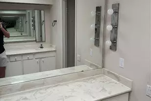 100 Litchfield Ln, Houston, TX 77024 - Photo 22