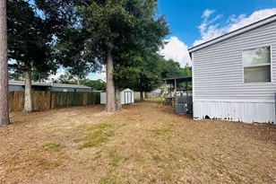 190 Carmen Blvd, Conroe, TX 77306 - Photo 16