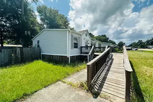 190 Carmen Blvd, Conroe, TX 77306 - Photo 2