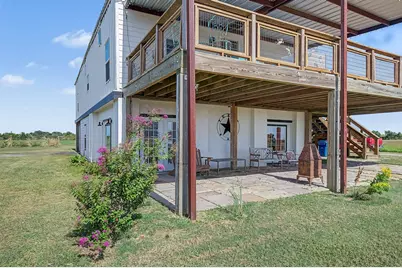 201 Turtle Bay Cove, Palacios, TX 77465 - Photo 2