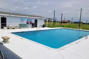 238 Ladyfish Rd, Palacios, TX 77465 - Photo 14