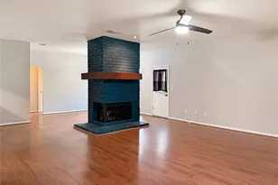 2708 Glendale Dr, Pearland, TX 77584 - Photo 1