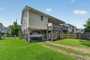 522 Oklahoma Ave, Bacliff, TX 77518 - Photo 28