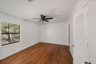 2360 Gladys St, Beaumont, TX 77702 - Photo 14