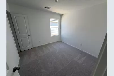 346 Lucia, Cleveland, TX 77327 - Photo 4