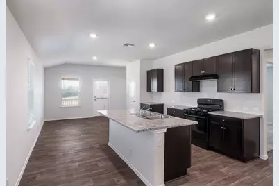 4009 Bronco Station Lane, League City, TX 77573 - Photo 6
