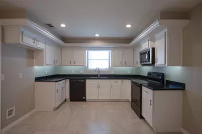 16042 Bear Hill Drive, Houston, TX 77084 - Photo 6