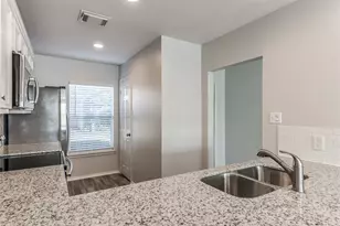 726 Redwing Park Dr, Houston, TX 77009 - Photo 12