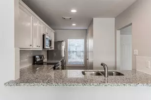 726 Redwing Park Dr, Houston, TX 77009 - Photo 10
