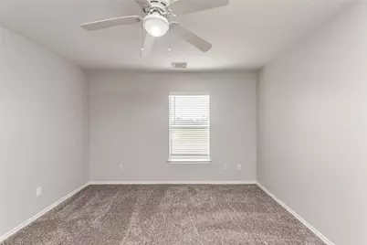 726 Redwing Park Drive, Houston, TX 77009 - Photo 34