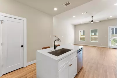5825 Francis Oak Place, Houston, TX 77091 - Photo 8