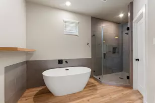 5825 Francis Oak Pl, Houston, TX 77091 - Photo 30