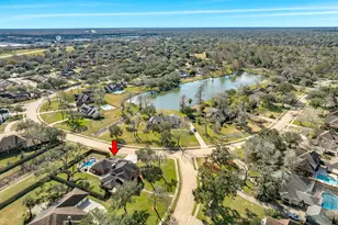 52 Chesswood Ct, Lake Jackson, TX 77566 - Photo 8