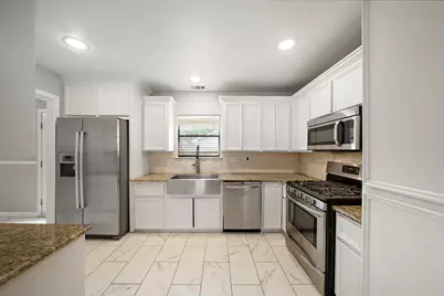 3818 Southmore Boulevard, Houston, TX 77004 - Photo 14