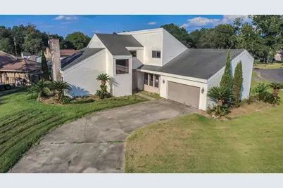 118 Forest Drive, Liberty, TX 77575 - Photo 1