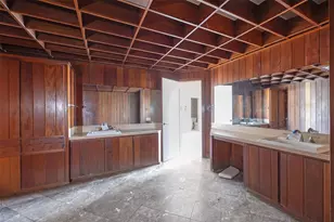 118 Forest Dr, Liberty, TX 77575 - Photo 22